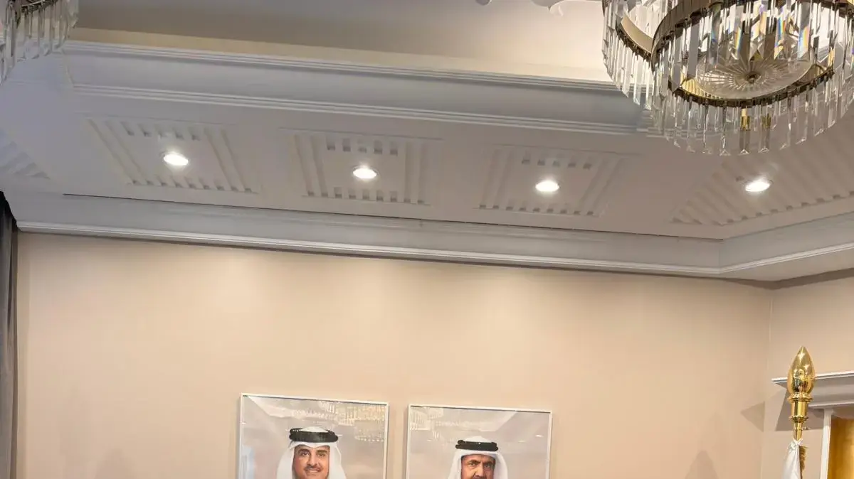 לראשונה מפגש מצולם של נציג קטארי בכיר רשמי עם משפחות הילדים החטופים. 15 בנובמבר 2023 לראשונה מפגש מצולם של נציג קטארי בכיר רשמי עם משפחות הילדים החטופים. 15 בנובמבר 2023