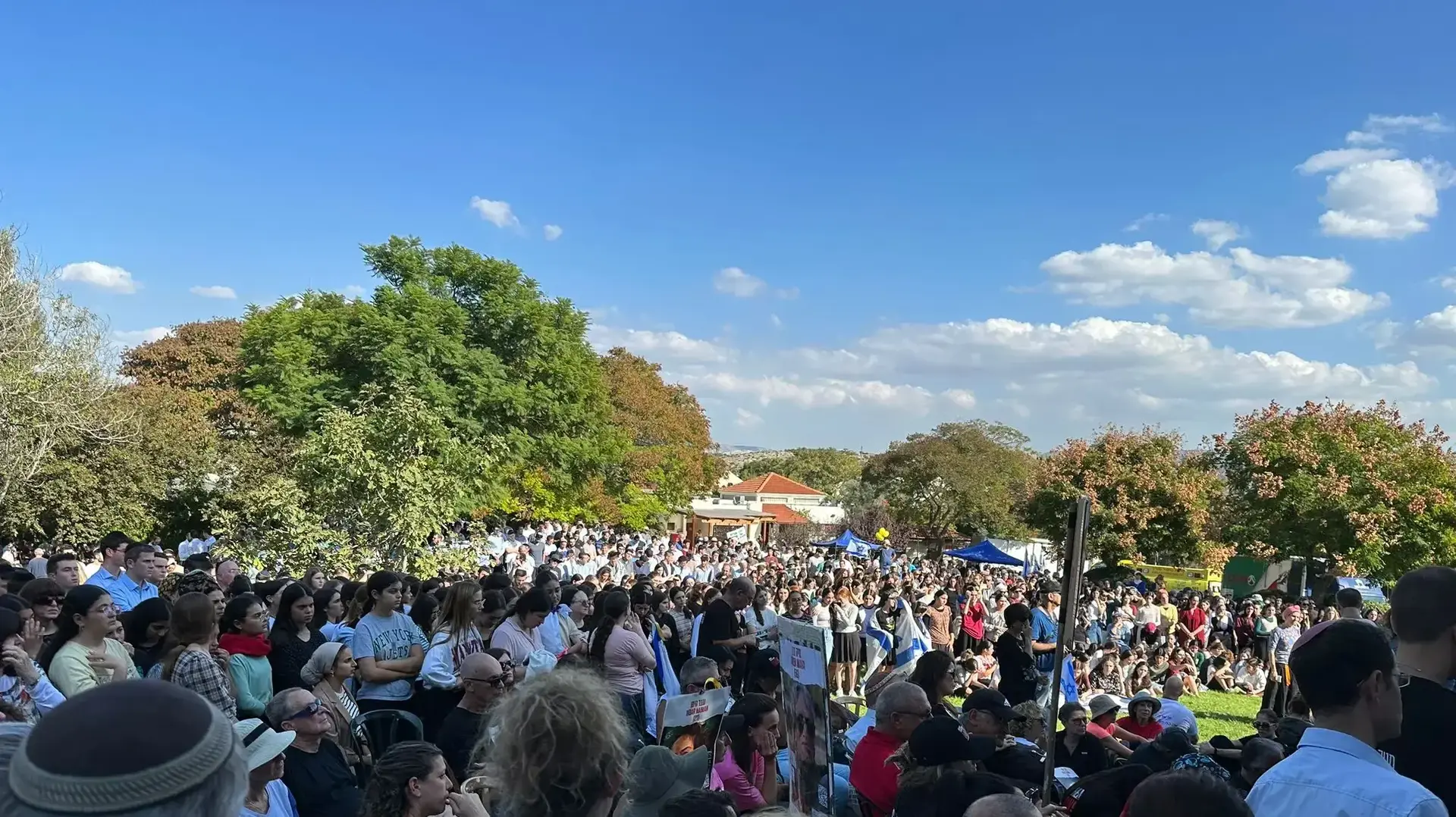 משפחות החטופים צועדות לירושלים משפחות החטופים צועדות לירושלים