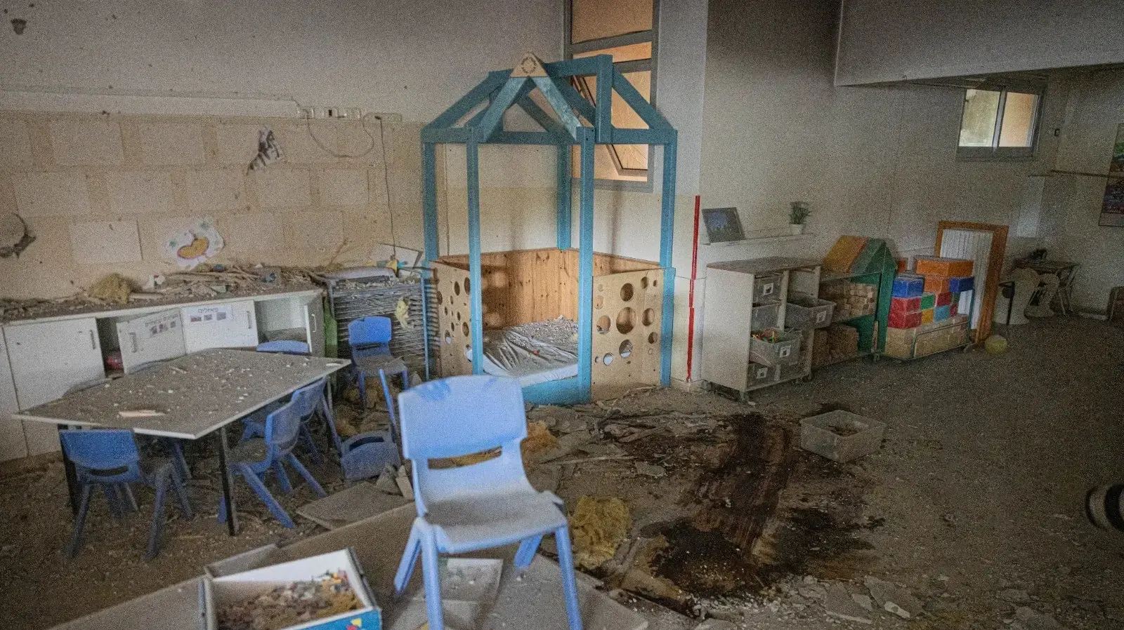 חורבות בית בקיבוץ בארי חורבות בית בקיבוץ בארי