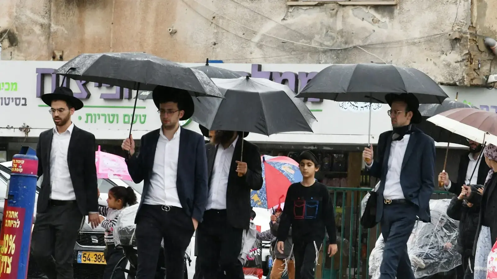 מזג אוויר סוער, בני ברק. 19 בנובמבר 2023