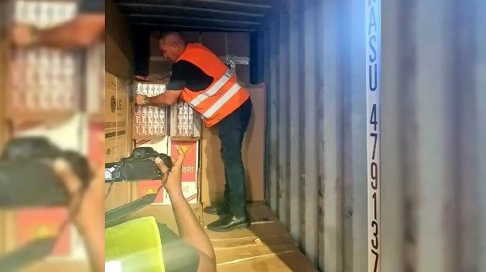יבואנים מהרשות הפלסטינית חשודים בניסיון להבריח עשרות אלפי פקטים של סיגריות דרך נמל אשדוד, במסווה של מכונות כביסה