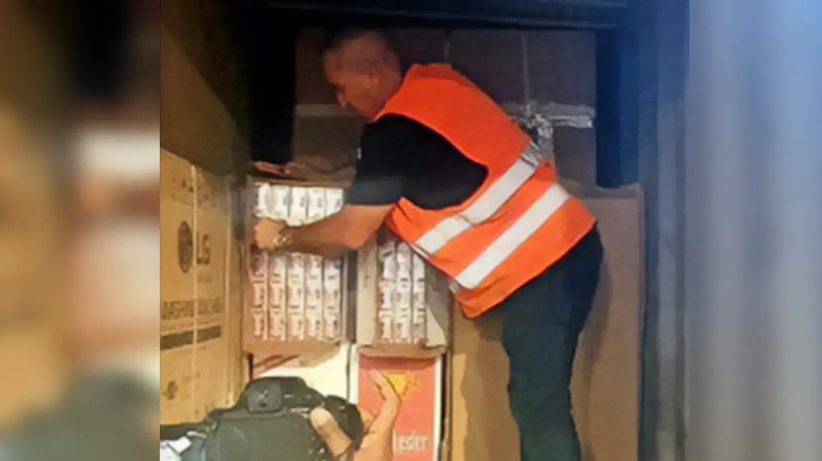 יבואנים מהרשות הפלסטינית חשודים בניסיון להבריח עשרות אלפי פקטים של סיגריות דרך נמל אשדוד, במסווה של מכונות כביסה
