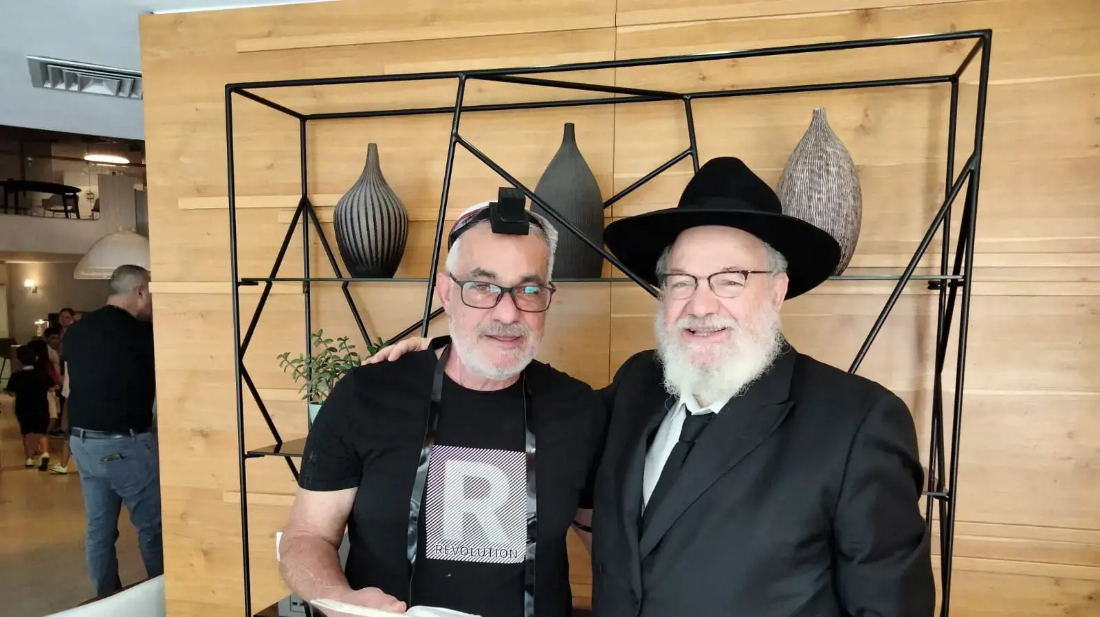 הרב גערליצקי, מרכז חבד תל אביב