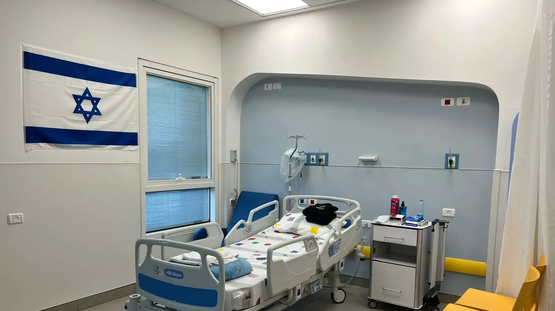 בית החולים וולפסון ערוך לקבלת חטופים ששבו מרצועת עזה לישראל. 24 בנובמבר 2023 בית החולים וולפסון ערוך לקבלת חטופים ששבו מרצועת עזה לישראל. 24 בנובמבר 2023