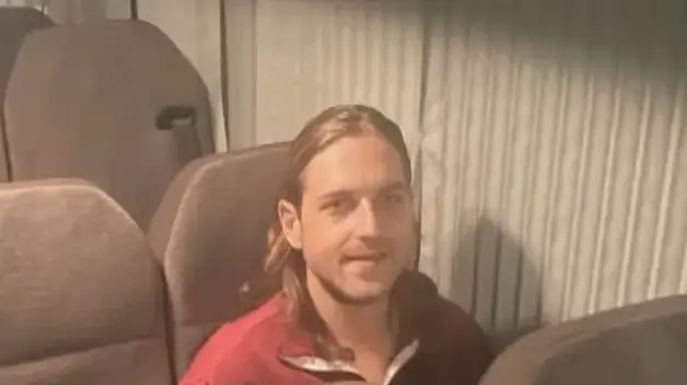רוני קורבוי שנחטף ממסיבת הנובה בדרכו למעבר רפיח. 26 בנובמבר 2023 רוני קורבוי שנחטף ממסיבת הנובה בדרכו למעבר רפיח. 26 בנובמבר 2023
