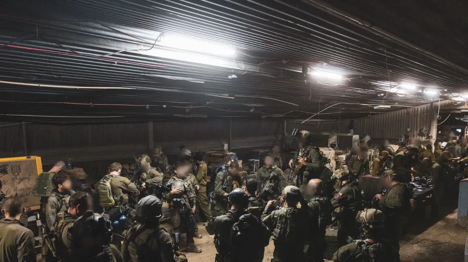 תיעוד פעילות יחידת שלדג ברצועת עזה. 27 בנובמבר 2023 תיעוד פעילות יחידת שלדג ברצועת עזה. 27 בנובמבר 2023