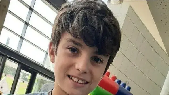 ארז קלדרון ארז קלדרון