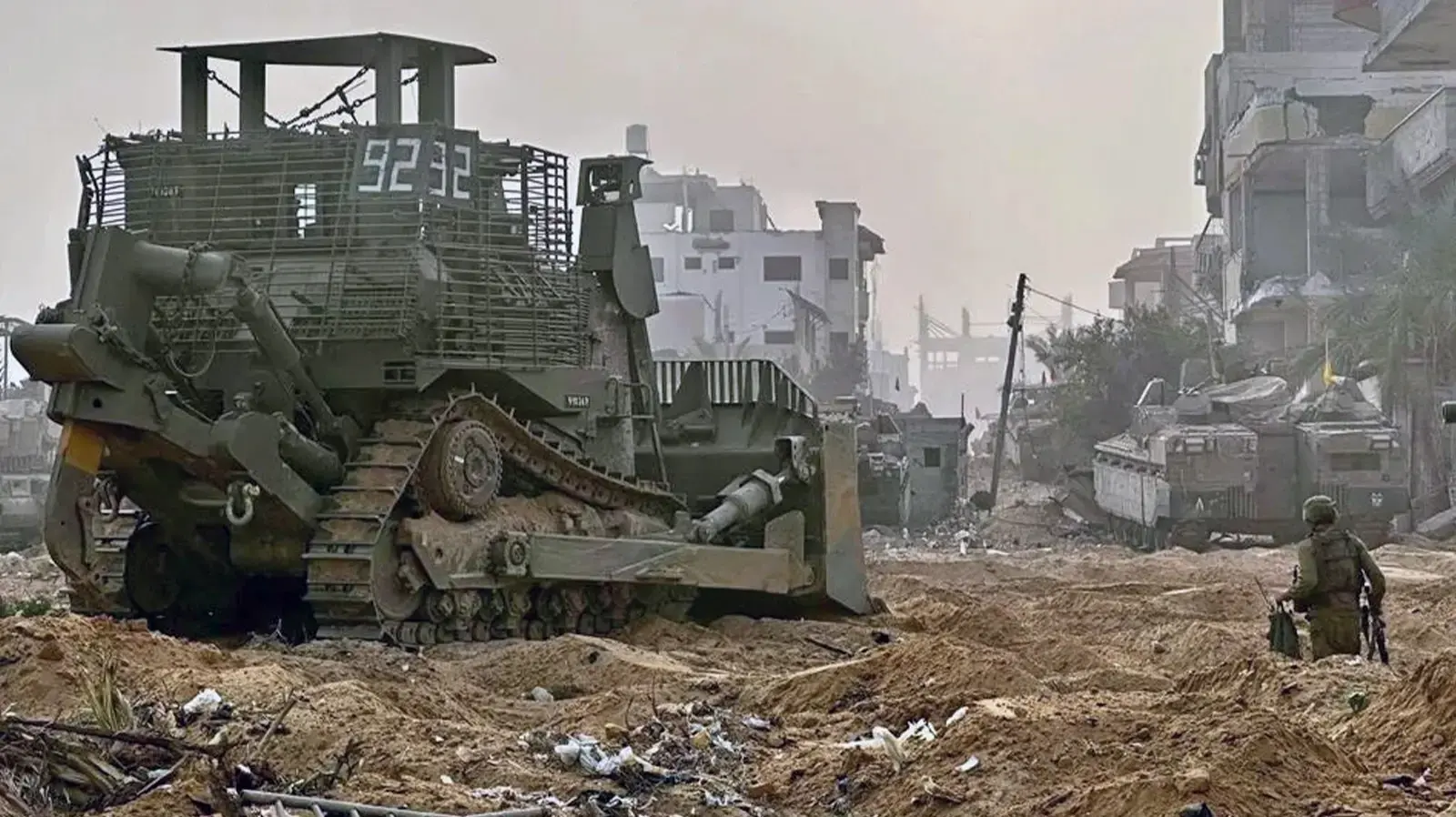 דחפור צה"לי ברצועת עזה. 2 באוקטובר 2023