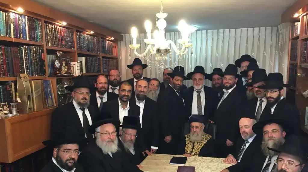 רבי אלימלך וסרמן (משמאל לרב עובדיה יוסף), נרצח בפיגוע ירי בירושלים רבי אלימלך וסרמן (משמאל לרב עובדיה יוסף), נרצח בפיגוע ירי בירושלים
