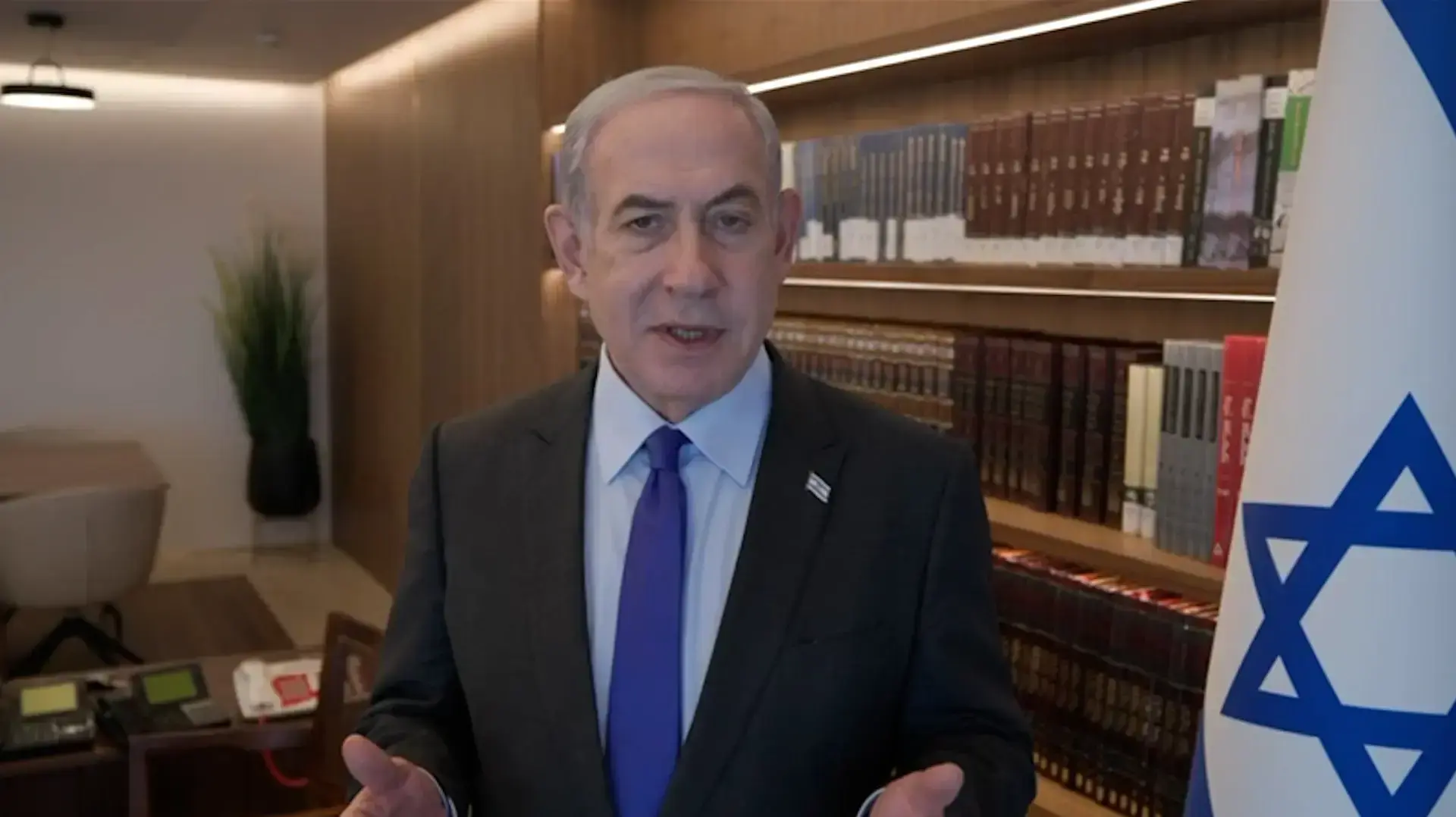 ראש הממשלה בנימין נתניהו לאחר שיחת הטלפון עם משה, אביו של יובל דורון קסטלמן ז"ל
03.12.23