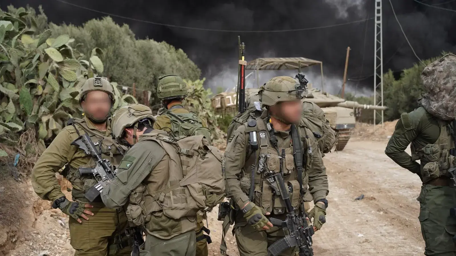 איתור וסיכול פירי מנהרה על ידי לוחמי חטיבת כפיר. 4 בדצמבר 2023
איתור וסיכול פירי מנהרה על ידי לוחמי חטיבת כפיר. 4 בדצמבר 2023