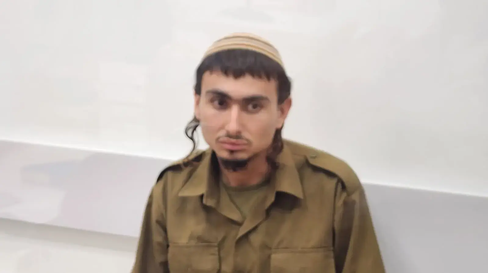 דיון הארכת מעצר של אביעד פריג'ה החשוד בהמתה בקלות דעת של יובל קסטלמן, בית הדין הצבאי, בית ליד, 5 בדצמבר 2023 דיון הארכת מעצר של אביעד פריג'ה החשוד בהמתה בקלות דעת של יובל קסטלמן, בית הדין הצבאי, בית ליד, 5 בדצמבר 2023