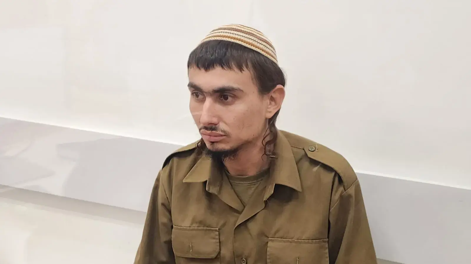 דיון הארכת מעצר של אביעד פריג'ה החשוד בהמתה בקלות דעת של יובל קסטלמן, בית הדין הצבאי, בית ליד, 5 בדצמבר 2023 דיון הארכת מעצר של אביעד פריג'ה החשוד בהמתה בקלות דעת של יובל קסטלמן, בית הדין הצבאי, בית ליד, 5 בדצמבר 2023