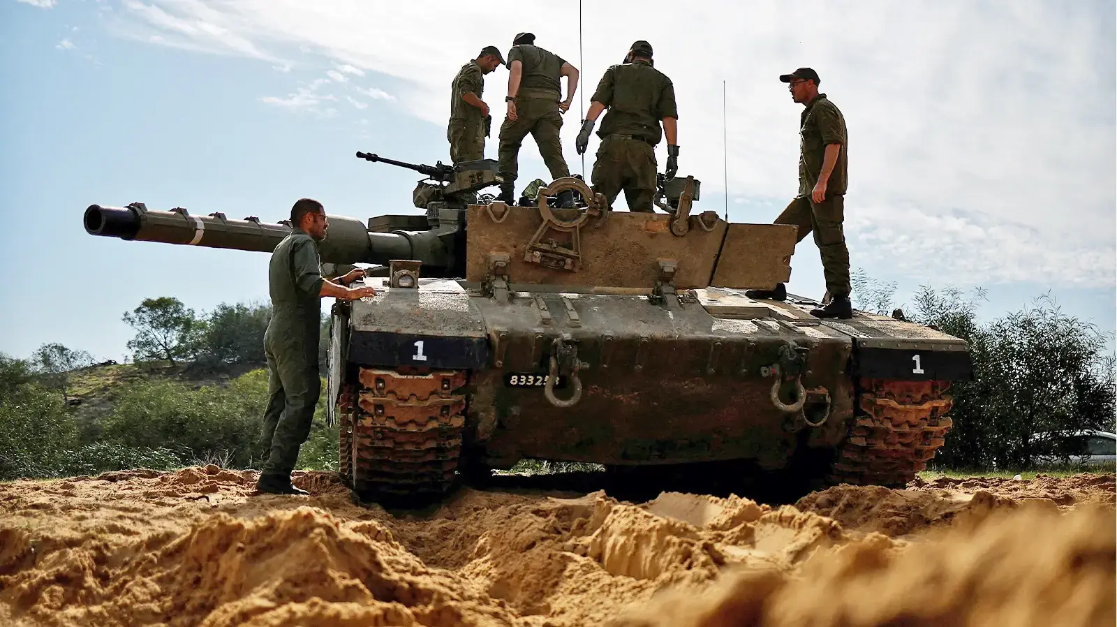 טנק של צה"ל על גבול עזה טנק של צה"ל על גבול עזה