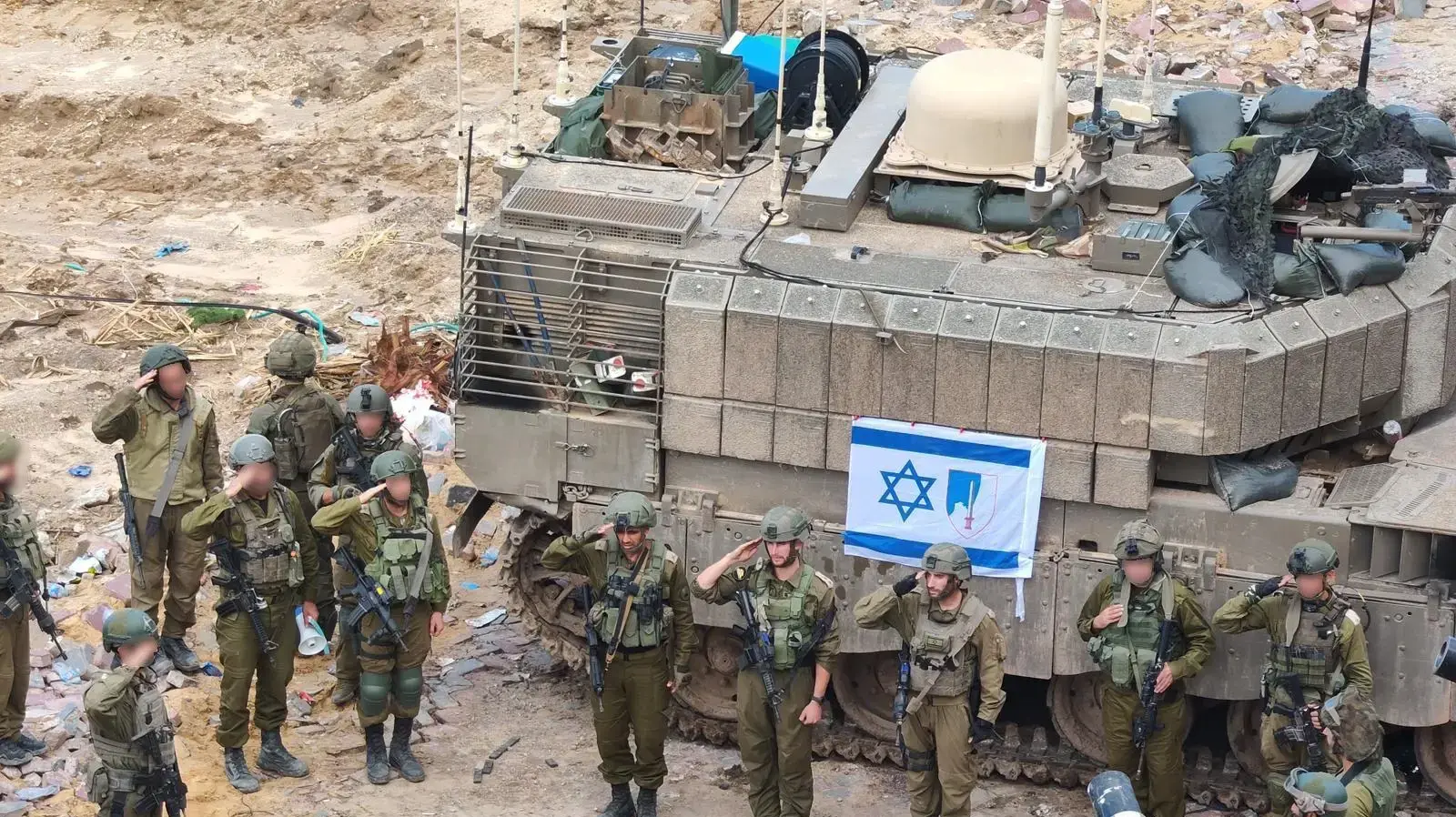 הענקת דרגה למג"ד 53, סא"ל רועי כץ הענקת דרגה למג"ד 53, סא"ל רועי כץ