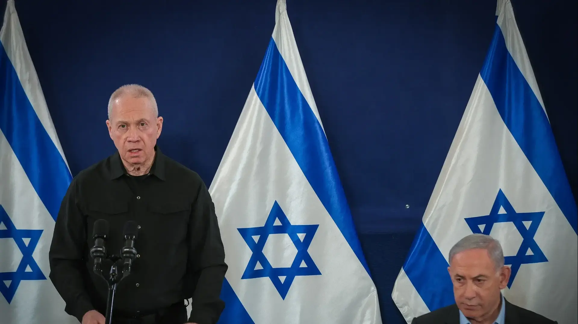 ראש הממשלה בנימין נתניהו ושר הביטחון יואב גלנט. 16 בדצמבר 2023 ראש הממשלה בנימין נתניהו ושר הביטחון יואב גלנט. 16 בדצמבר 2023