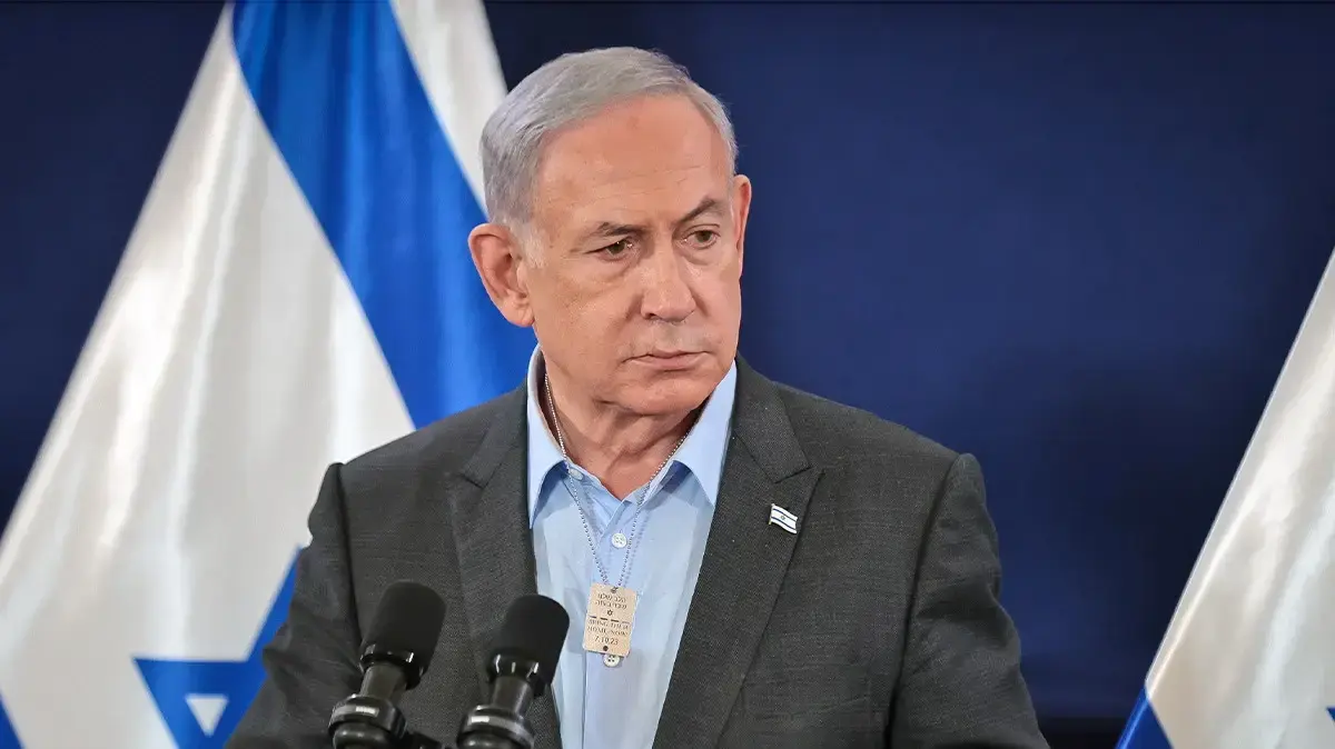 רה"מ בנימין נתניהו חושף את דיסקית החטופים רה"מ בנימין נתניהו חושף את דיסקית החטופים