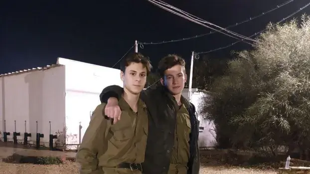 תמונה מתקופת הגדנ"ע במהלך הלימודים בכפר הנוער של סמ"ר בוריס דונבצקי
תמונה מתקופת הגדנ"ע במהלך הלימודים בכפר הנוער של סמ"ר בוריס דונבצקי