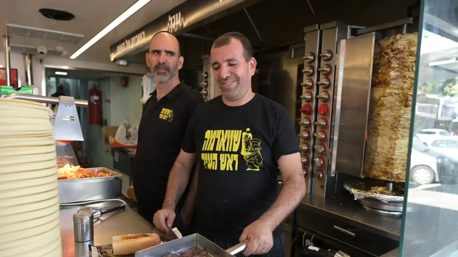 העיר אשקלון מנסה לחזור לשגרה. דצמבר 2023 העיר אשקלון מנסה לחזור לשגרה. דצמבר 2023