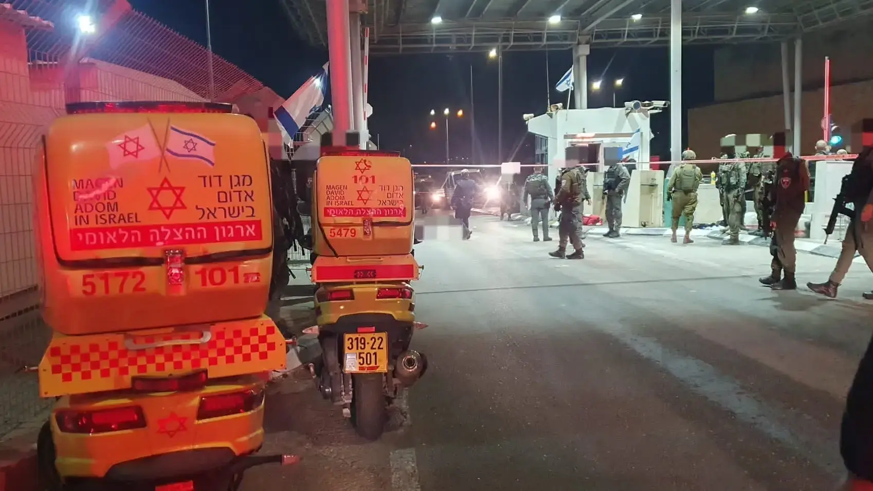 זירת הפיגוע במחסום מזמוריה. 28 בדצמבר 2023 זירת הפיגוע במחסום מזמוריה. 28 בדצמבר 2023