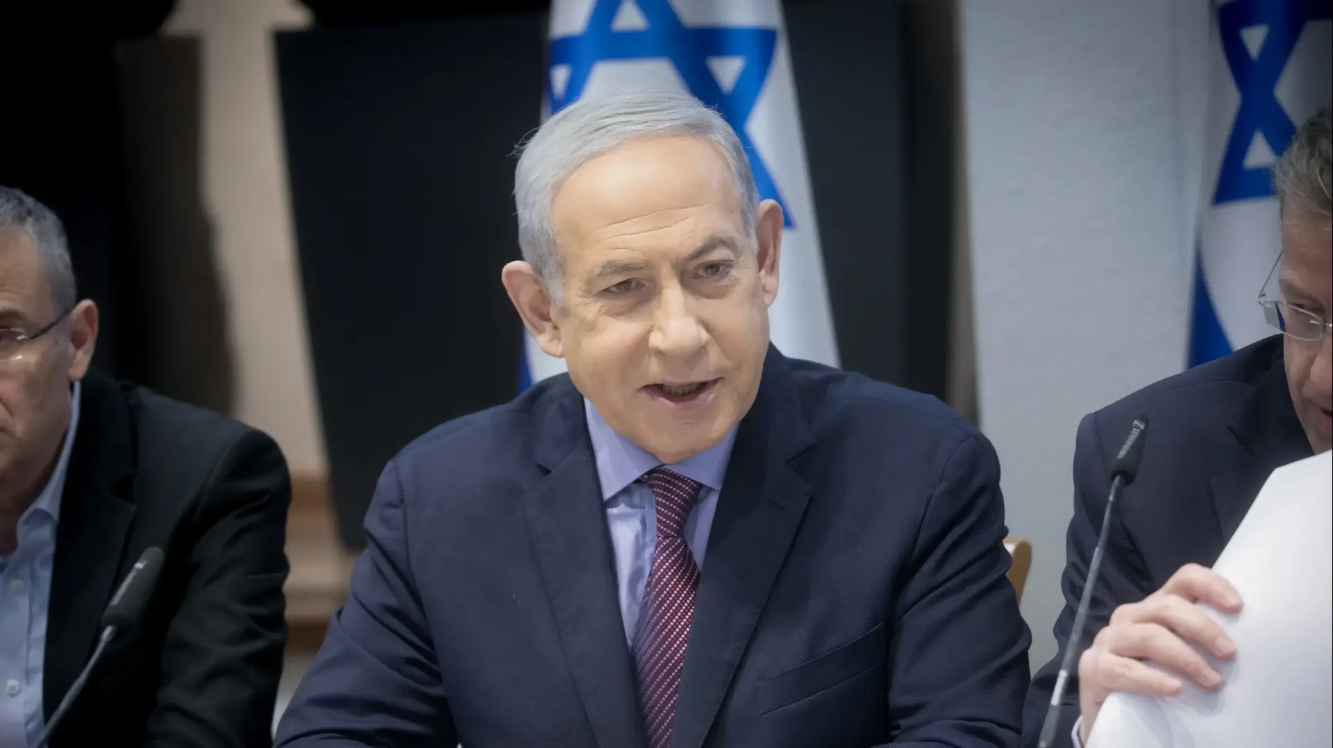 ראש הממשלה בנימין נתניהו בישיבת ממשלה, הקריה, תל אביב. 31 בדצמבר 2023 ראש הממשלה בנימין נתניהו בישיבת ממשלה, הקריה, תל אביב. 31 בדצמבר 2023