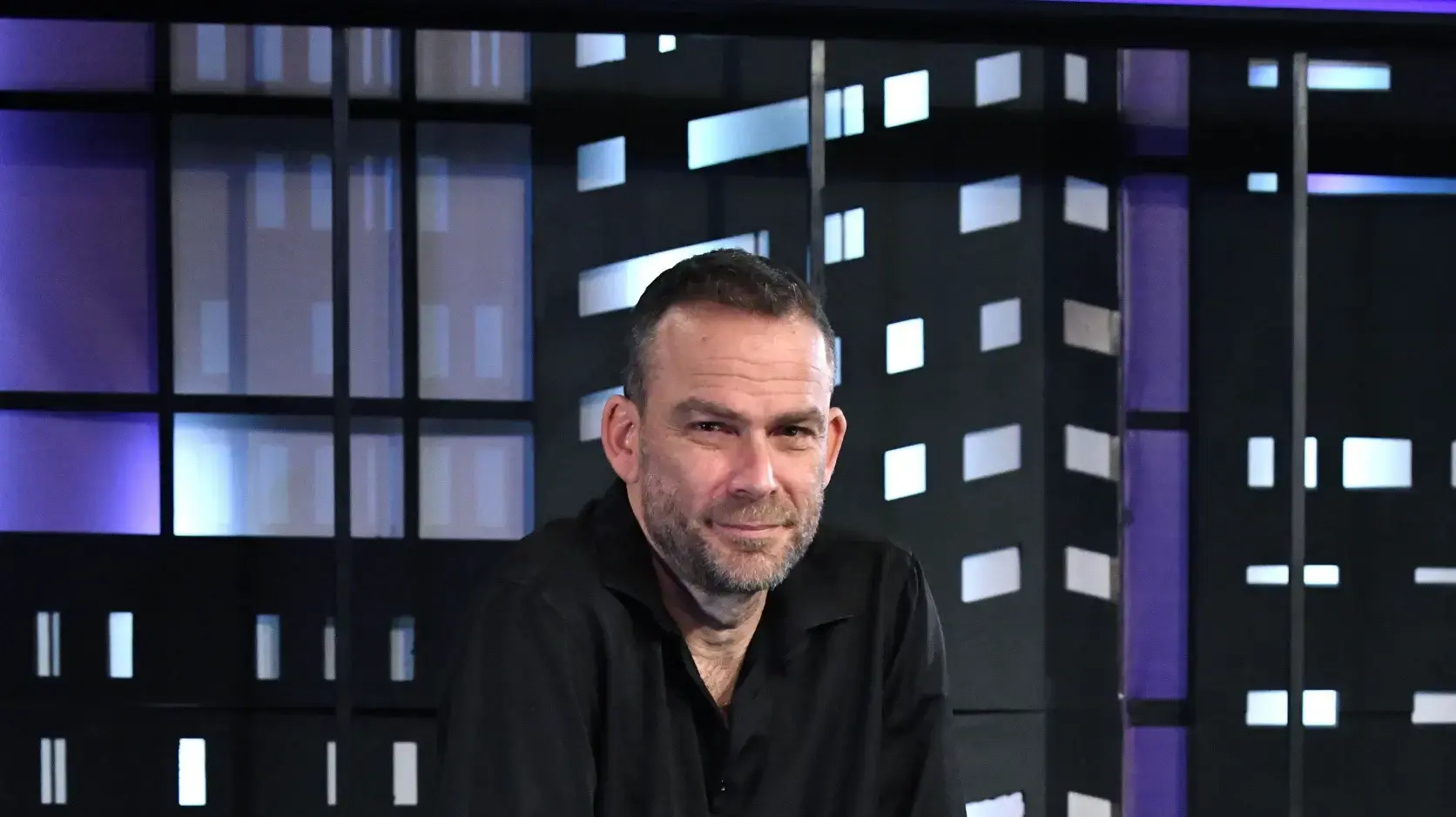 התסריטאי והמגיש דוד ליפשיץ התסריטאי והמגיש דוד ליפשיץ