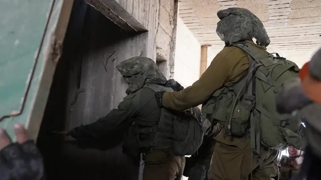 לוחמי צה"ל חשפו והשמידו מתחם צבאי תת קרקעי של ארגון הטרור חמאס על החוף במרכז רצועת עזה 04 בינואר 2023 לוחמי צה"ל חשפו והשמידו מתחם צבאי תת קרקעי של ארגון הטרור חמאס על החוף במרכז רצועת עזה 04 בינואר 2023
