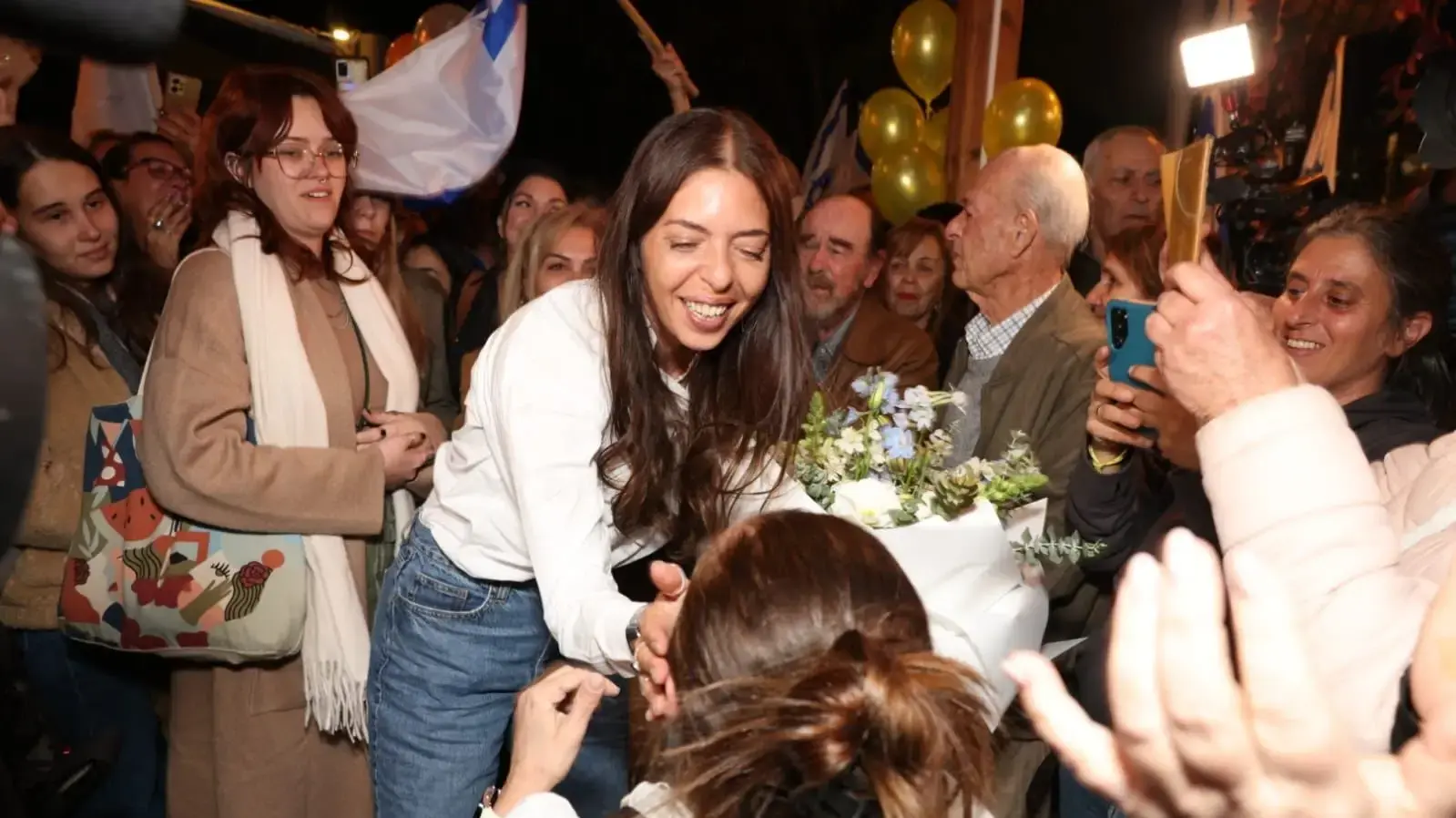 מורן סטלה ינאי חוזרת לביתה בבאר שבע. 8 בינואר 2023 מורן סטלה ינאי חוזרת לביתה בבאר שבע. 8 בינואר 2023