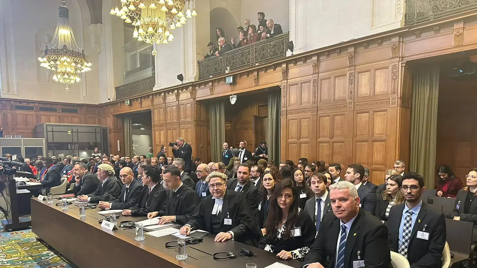 נציגי ישראל בתביעת דרום אפריקה נגד ישראל, בית הדין הבינלאומי לצדק (ICJ), האג, הולנד. 11 בינואר 2024 נציגי ישראל בתביעת דרום אפריקה נגד ישראל, בית הדין הבינלאומי לצדק (ICJ), האג, הולנד. 11 בינואר 2024