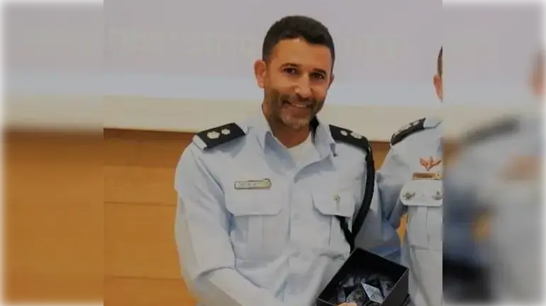 סנ"צ אוראל כהן, מפקד תחנת בת ים. סנ"צ אוראל כהן, מפקד תחנת בת ים.