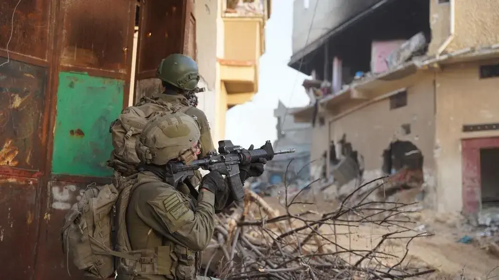 לוחמי חטיבת כפיר נלחמים בחאן יונס לוחמי חטיבת כפיר נלחמים בחאן יונס