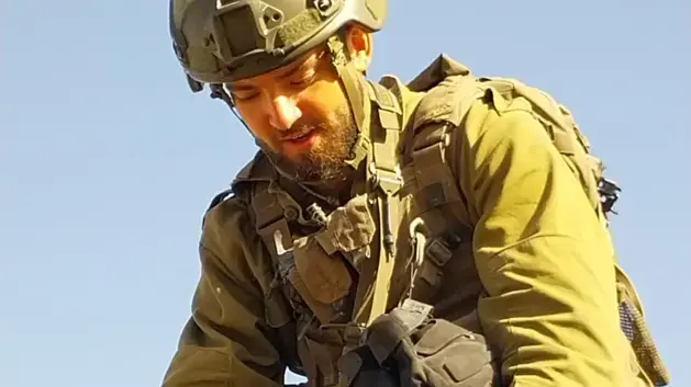 חיילי נח"ל מצאו תיק גב ישראלי ברצועת עזה והחזירו אותו לבעליו. 14 בינואר 2024 חיילי נח"ל מצאו תיק גב ישראלי ברצועת עזה והחזירו אותו לבעליו. 14 בינואר 2024