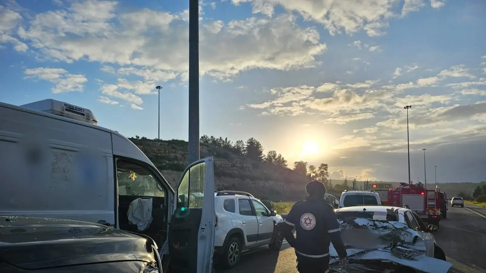 11 פצועים בתאונת שרשרת במחלף עין תות