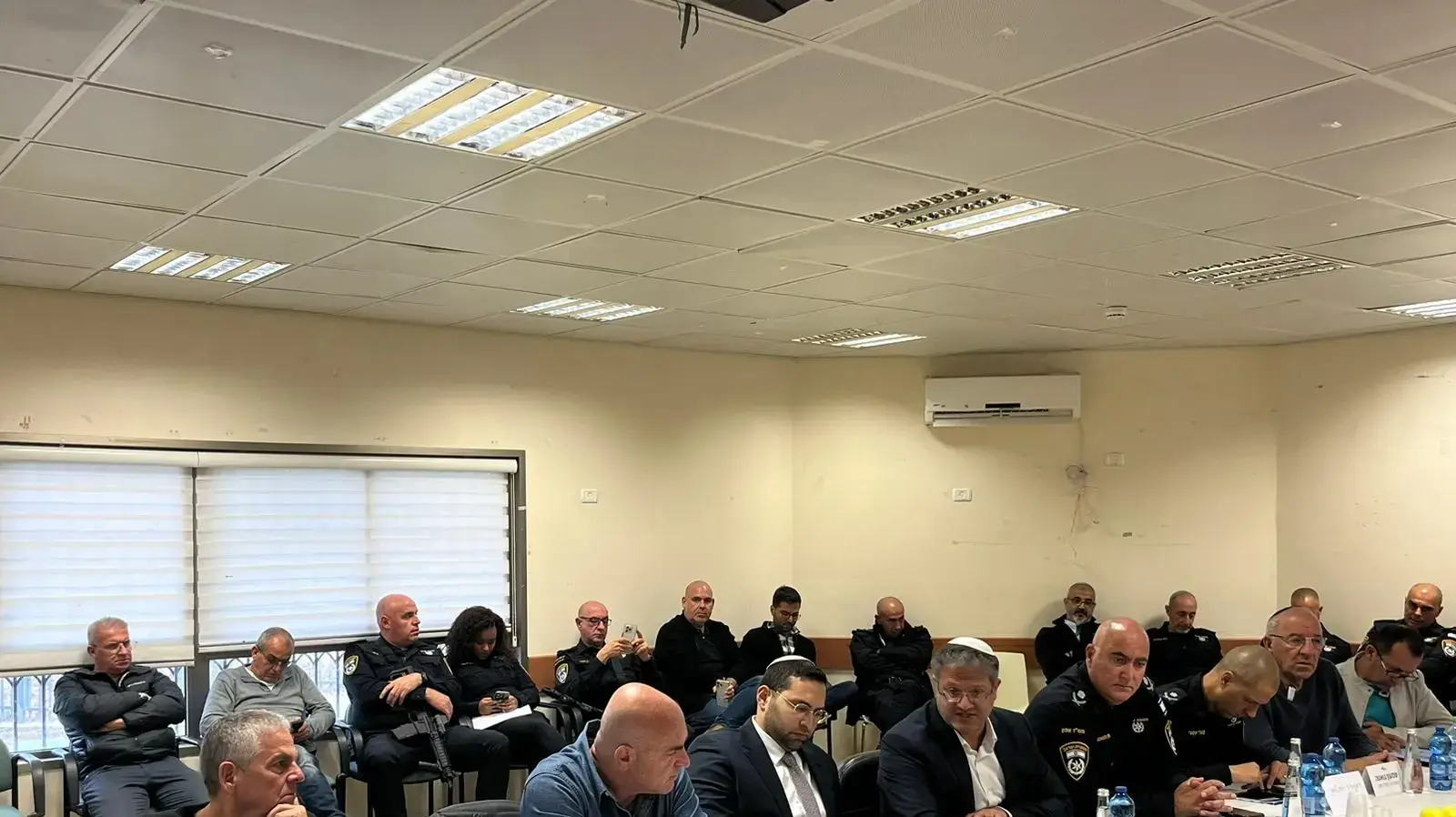 מפגש ראשי ראשויות בצפון עם השרים איתמר בן גביר ויצחק וסרלאוף מפגש ראשי ראשויות בצפון עם השרים איתמר בן גביר ויצחק וסרלאוף