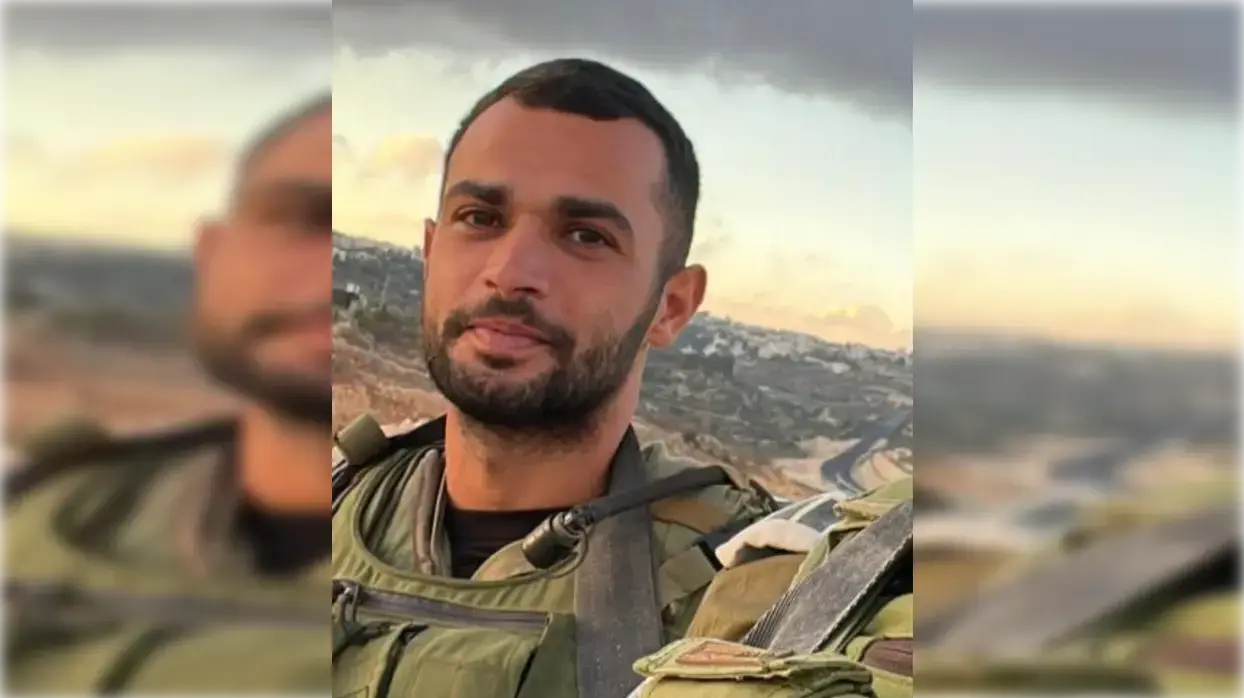 רס״ר (במיל׳) אנואר סרחאן, מחורפיש, לוחם בגדוד 910, חטיבה מרחבית עציון, נפל בתאונת דרכים מבצעית במרכז הארץ, בן 26 בנופלו. רס״ר (במיל׳) אנואר סרחאן, מחורפיש, לוחם בגדוד 910, חטיבה מרחבית עציון, נפל בתאונת דרכים מבצעית במרכז הארץ, בן 26 בנופלו.