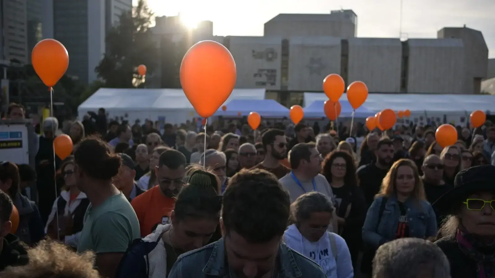 חגיגות יום הולדת שנה של כפיר ביבס, כיכר החטופים, 18 בינואר 2024 חגיגות יום הולדת שנה של כפיר ביבס, כיכר החטופים, 18 בינואר 2024