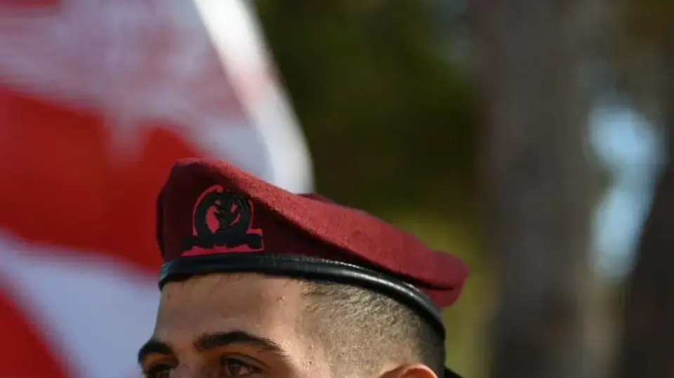 סרן אייל מבורך טויטו, מבית גמליאל, מפקד מחלקה בגדוד 202, חטיבת הצנחנים, נפל בקרב בדרום רצועת עזה, בן 22 בנופלו. 22 בינואר 2024 סרן אייל מבורך טויטו, מבית גמליאל, מפקד מחלקה בגדוד 202, חטיבת הצנחנים, נפל בקרב בדרום רצועת עזה, בן 22 בנופלו. 22 בינואר 2024