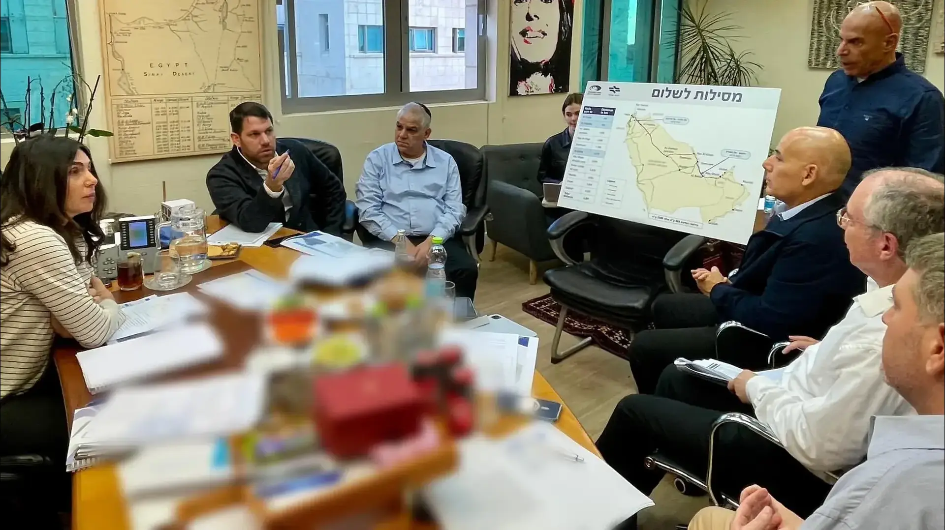 שרת התחבורה מירי רגב בדיון על גשר יבשתי מהמפרץ הפרסי לישראל שרת התחבורה מירי רגב בדיון על גשר יבשתי מהמפרץ הפרסי לישראל