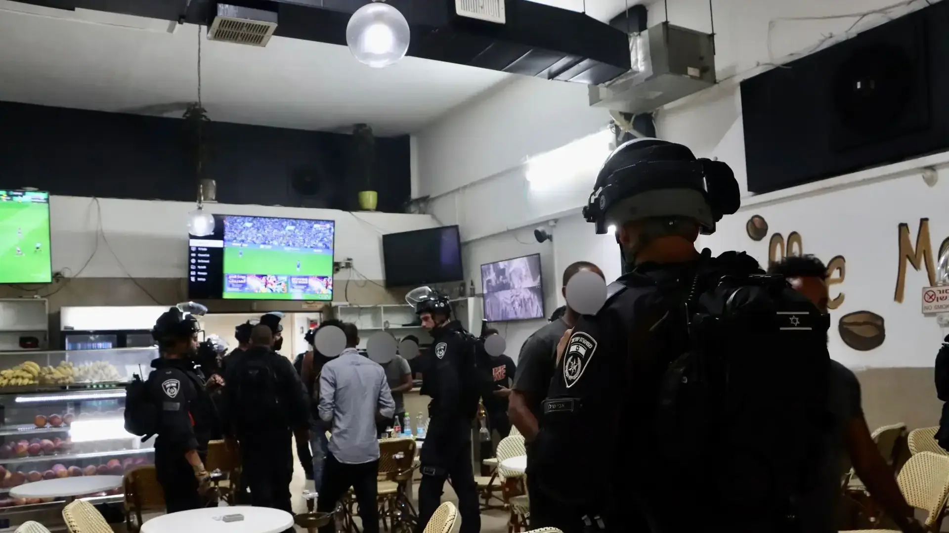מעצרים שביצע כוח משימה משטרתי בחמארות בדרום תל אביב מעצרים שביצע כוח משימה משטרתי בחמארות בדרום תל אביב