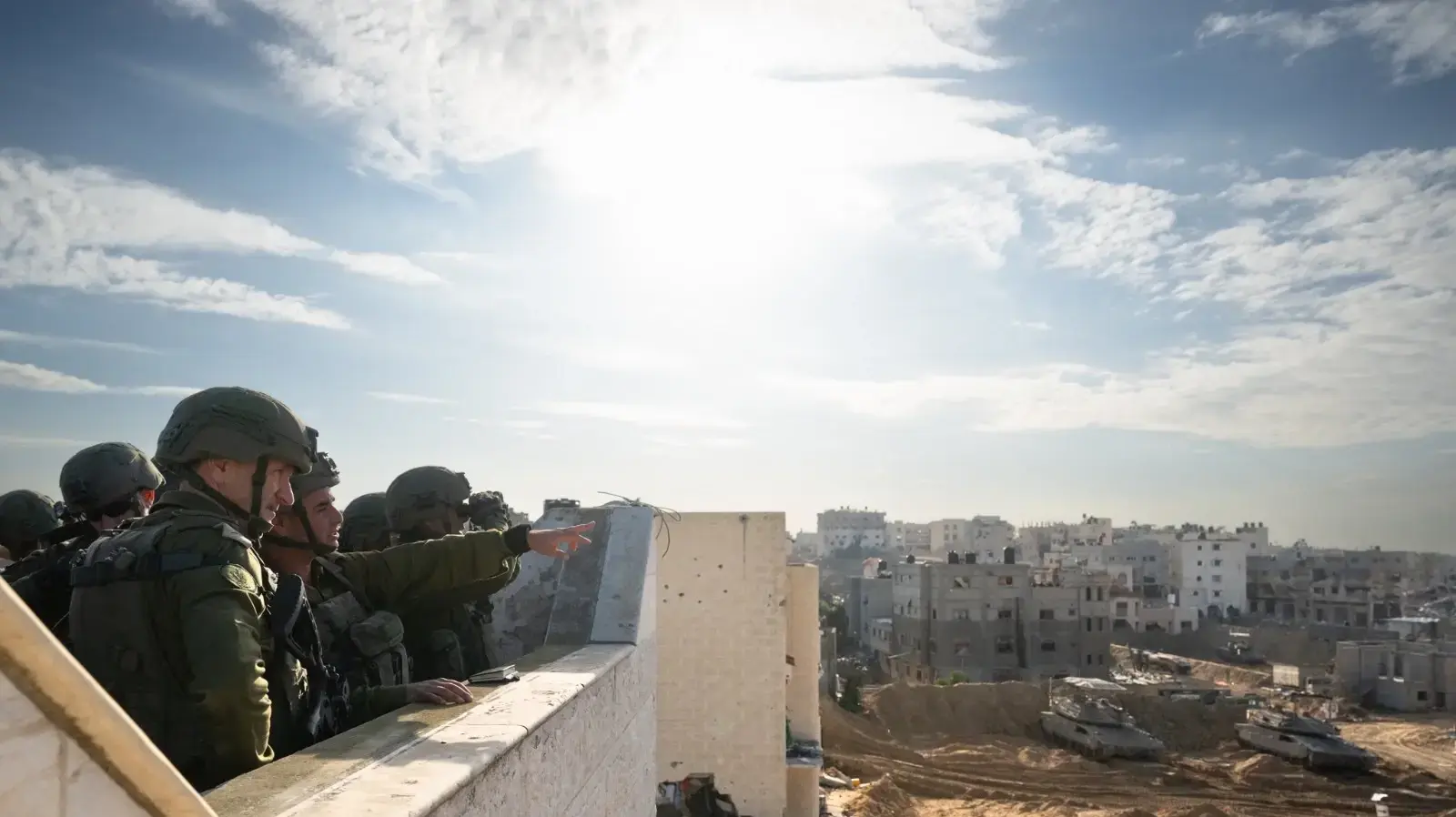הרמטכ״ל קיים הערכת מצב למפקדים במילואים בחאן יונס, 25 בינואר 2024 הרמטכ״ל קיים הערכת מצב למפקדים במילואים בחאן יונס, 25 בינואר 2024