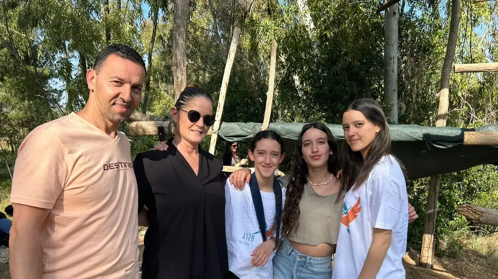 יוסי שרעבי, חבר קיבוץ בארי שנחטף ונרצח בשבי חמאס. יוסי שרעבי, חבר קיבוץ בארי שנחטף ונרצח בשבי חמאס.