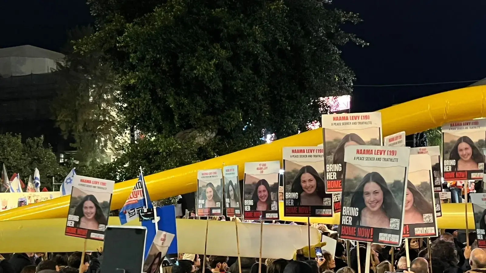 עצרת לשחרור החטופים, כיכר החטופים, תל אביב. 27 בינואר 2024 עצרת לשחרור החטופים, כיכר החטופים, תל אביב. 27 בינואר 2024