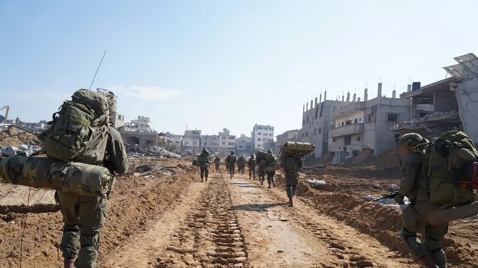 צוות הקרב של סיירת צנחנים בהיתקלות עם מחבלים וחילוץ לוחמים תחת אש, רצועת עזה. 28 בינואר 2024 
