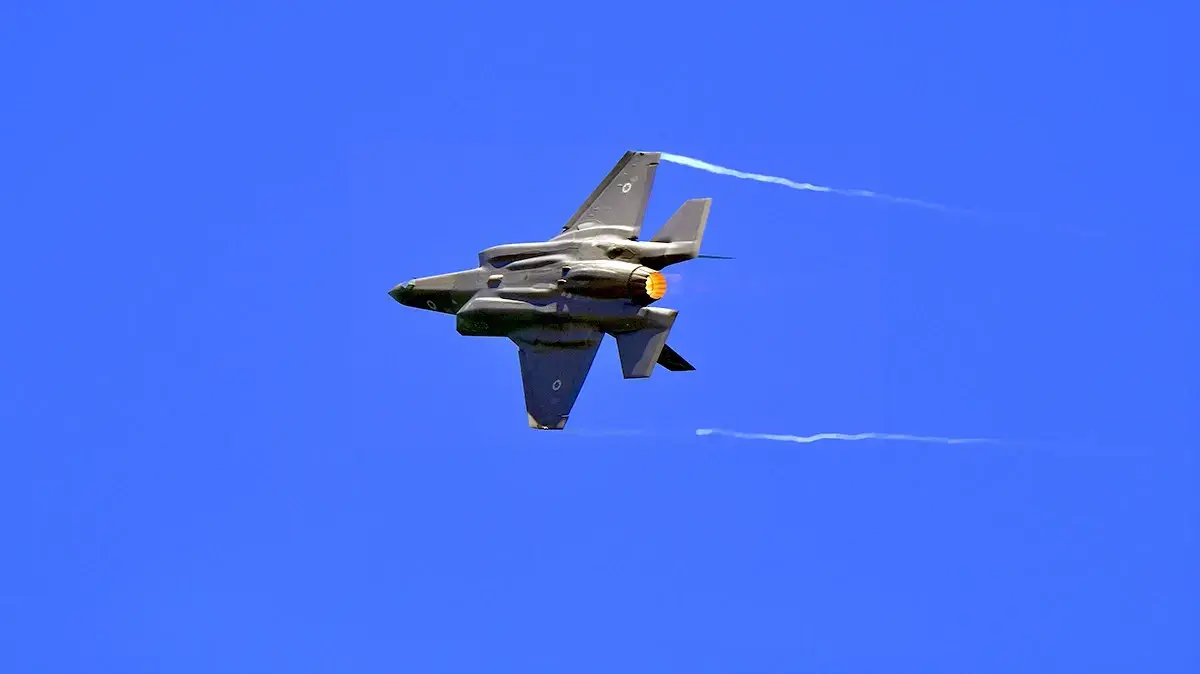 מטוס אדיר, אף 35, מטס חיל האוויר, יום העצמאות, חוף תל אביב,26 באפריל 2023 מטוס אדיר, אף 35, מטס חיל האוויר, יום העצמאות, חוף תל אביב,26 באפריל 2023