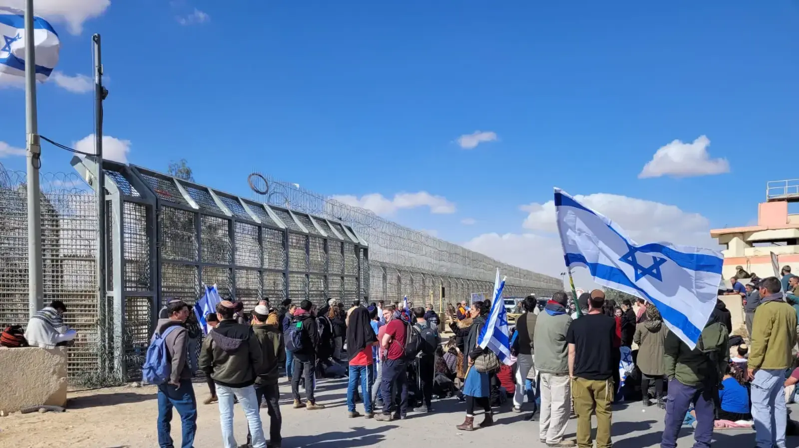 היום השביעי ברציפות: מעבר ניצנה חסום לשיירות האספקה והסיוע לרצועת עזה. 30 בינואר 2024