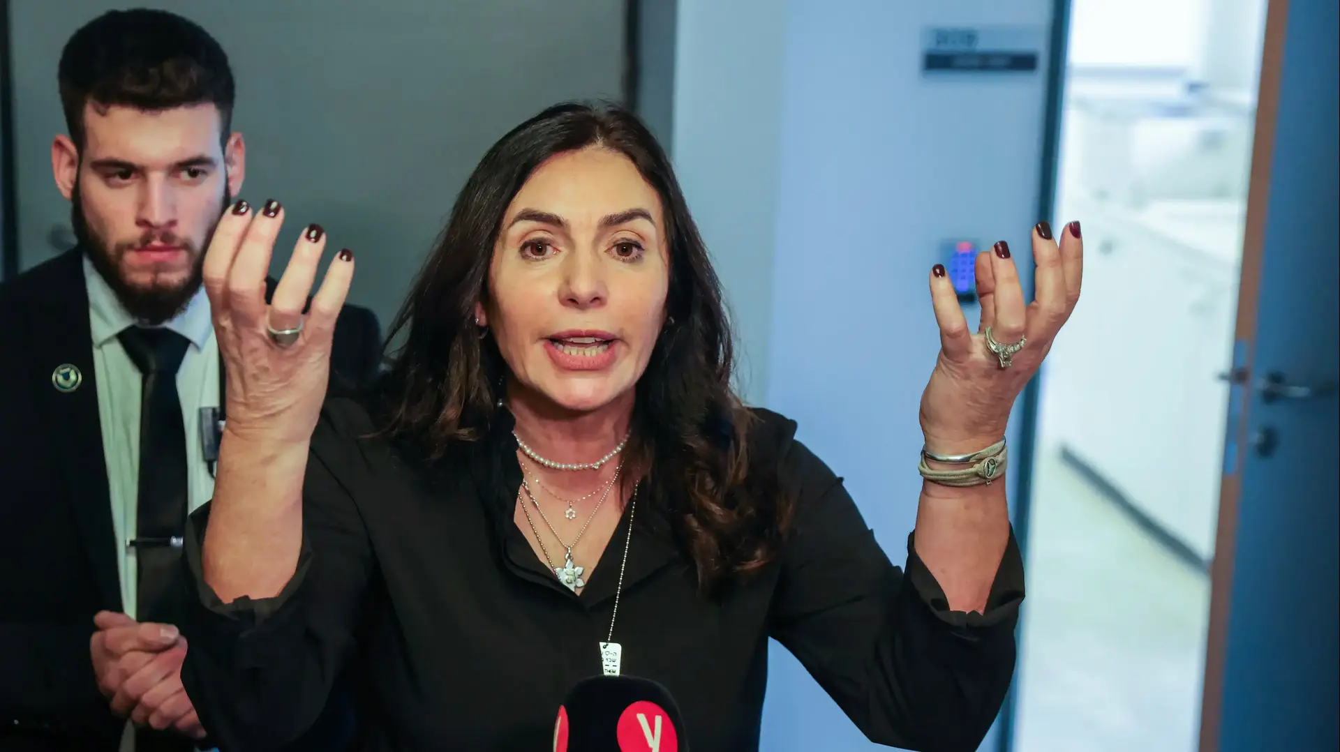 מירי רגב בדיון בעניין תביעת לשון הרע של ראש עיריית תל אביב רון חולדאי נגדה, בית משפט השלום ת"א, 31 בינואר 2024 מירי רגב בדיון בעניין תביעת לשון הרע של ראש עיריית תל אביב רון חולדאי נגדה, בית משפט השלום ת"א, 31 בינואר 2024