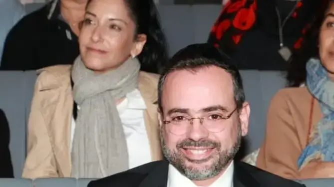 אריאל בוסו


