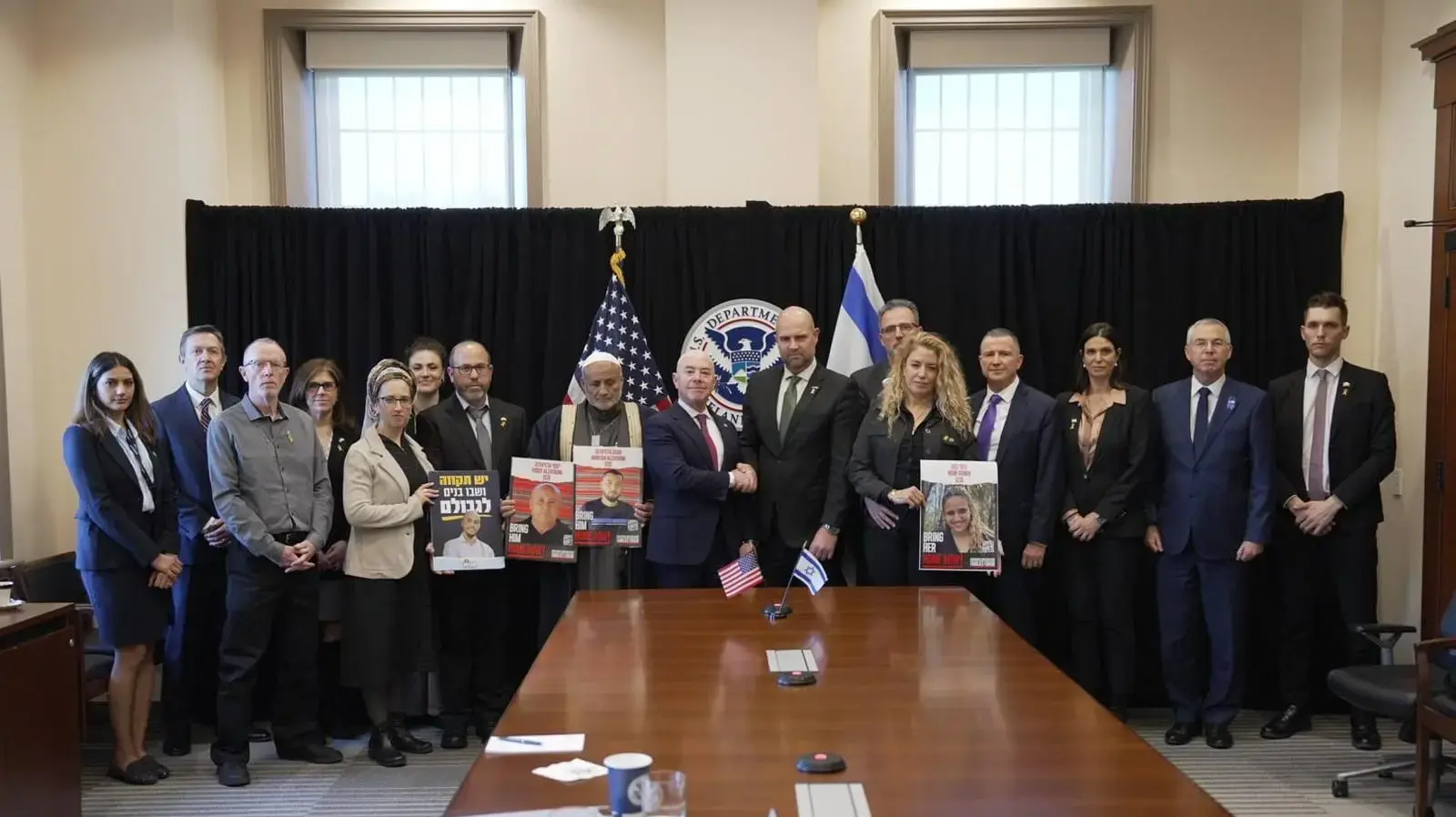יו"ר הכנסת אמיר אוחנה בפגישתו עם היועץ לביטחון לאומי של ארה"ב, 05 בפברואר 2024 יו"ר הכנסת אמיר אוחנה בפגישתו עם היועץ לביטחון לאומי של ארה"ב, 05 בפברואר 2024