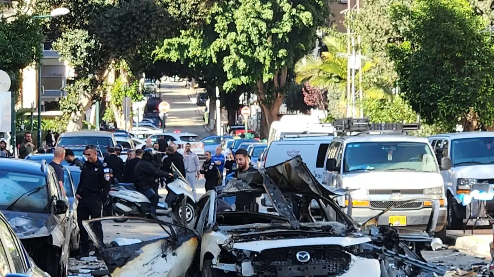 פיצוץ רכב בפתח תקווה פיצוץ רכב בפתח תקווה