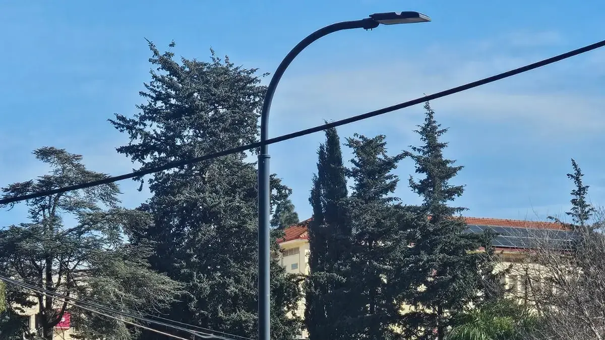 פגיעה ישירה בבית מטולה עקב ירי טילים פגיעה ישירה בבית מטולה עקב ירי טילים